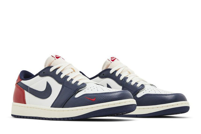 Air Jordan Air Jordan 1 Retro Low OG Howard University - HQ2993-100