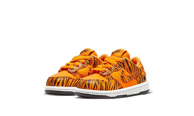 dunk-low-next-nature-ps-tiger-stripes-bb-td-ddd5b9-3