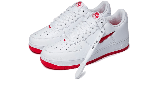 air-force-1-low-07-retro-color-of-the-month-jewel-swoosh-university-red-ddd5b9-3