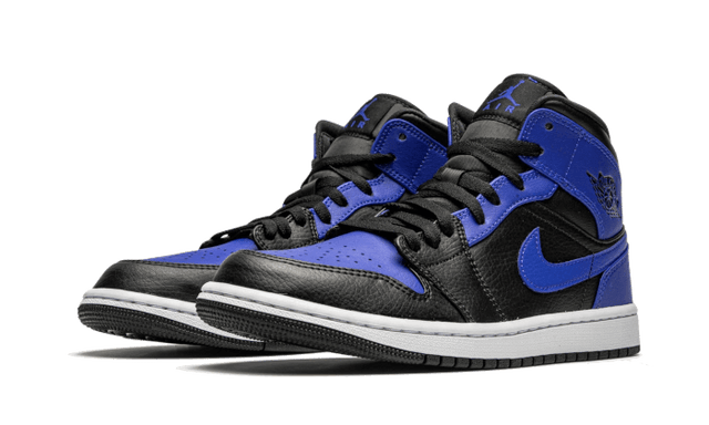 air-jordan-1-mid-hyper-royal-tumbled-leather-ddd5b9-3
