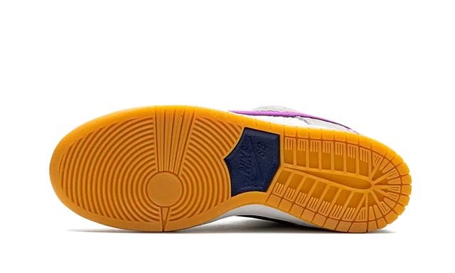 Nike SB Dunk Low Rayssa Leal - FZ5251-001