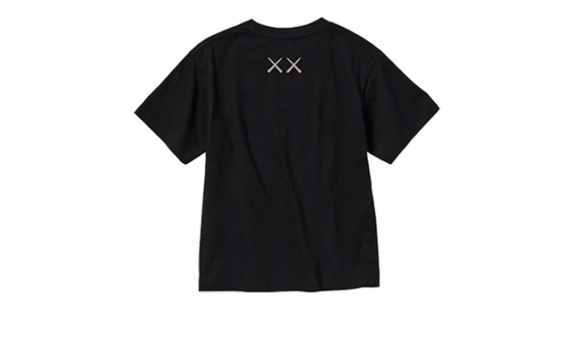 Uniqlo T-Shirt KAWS Black Graphic