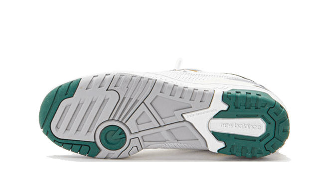 550-white-nightwatch-green-ddd5b9-3