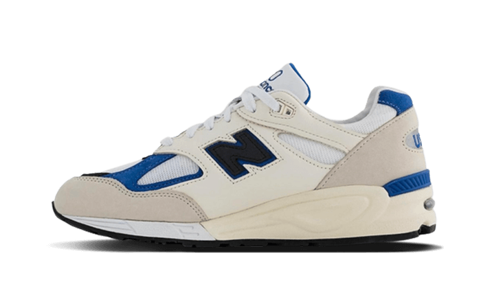 990-v2-made-in-usa-white-blue-ddd5b9-3