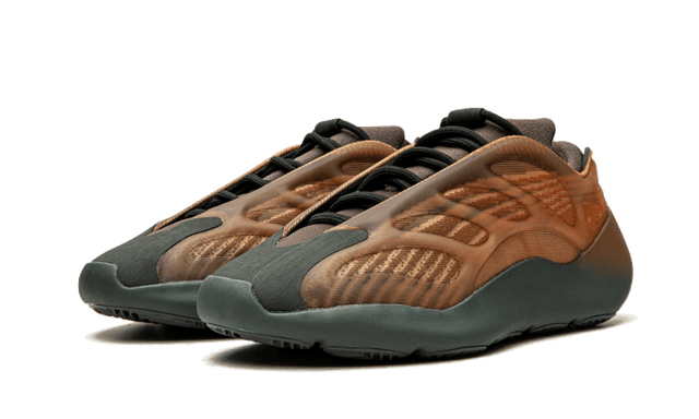 yeezy-700-v3-copper-fade-ddd5b9-3