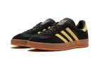 gazelle-indoor-core-black-almost-yellow-ddd5b9-3