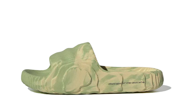 adilette-22-magic-lime-st-desert-sand-ddd5b9-3