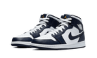 air-jordan-1-mid-white-metallic-gold-obsidian-ddd5b9-3