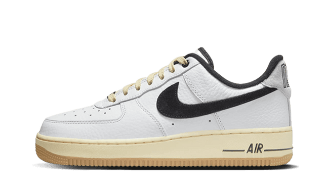 air-force-1-07-lx-low-command-force-summit-white-black-ddd5b9-3