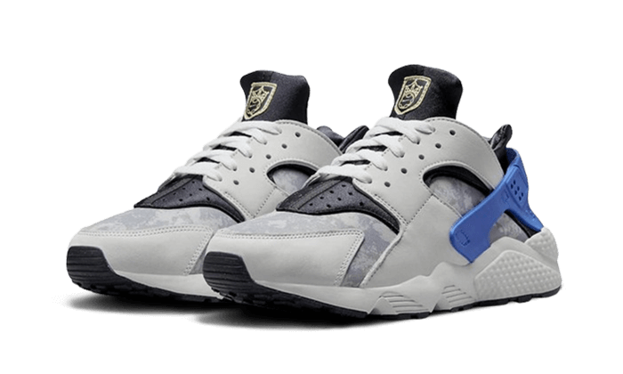 Nike air huarache sneaker online