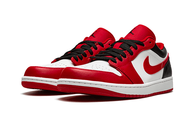 air-jordan-1-low-bulls-ddd5b9-3
