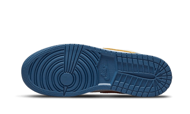 air-jordan-1-low-se-multi-texture-ddd5b9-3