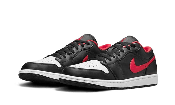 air-jordan-1-low-white-toe-ddd5b9-3