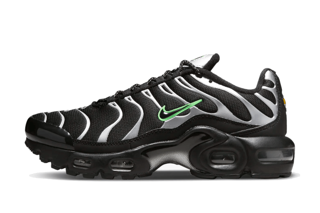 air-max-plus-black-silver-green-strike-ddd5b9-3