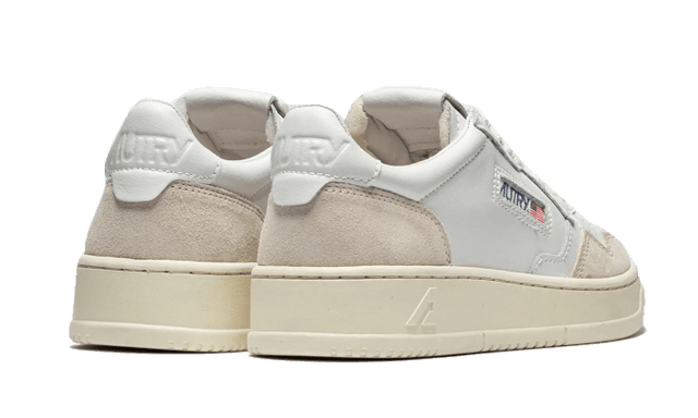 medalist-leather-suede-low-white-ddd5b9-3