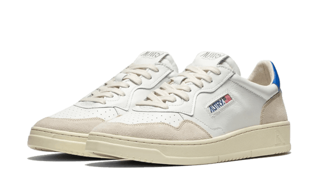 medalist-leather-suede-low-white-light-blue-ddd5b9-3