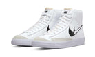 blazer-mid-77-double-negative-white-black-ddd5b9-3