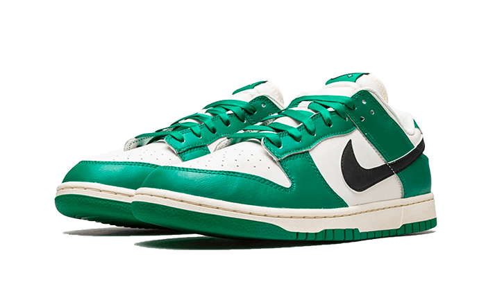 dunk-low-se-lottery-green-pale-ivory-ddd5b9-3