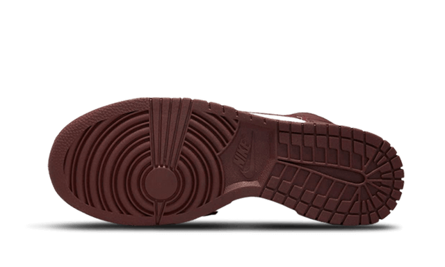 dunk-high-burgundy-crush-ddd5b9-3
