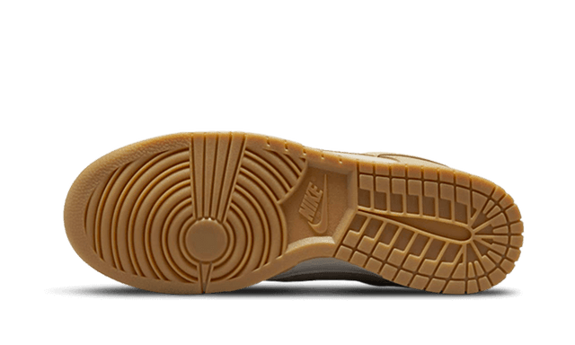 dunk-low-khaki-suede-gum-ddd5b9-3