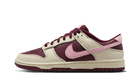 dunk-low-retro-prm-valentines-day-2023-ddd5b9-3