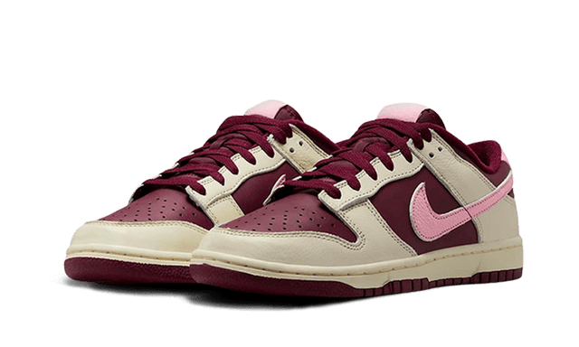 dunk-low-retro-prm-valentines-day-2023-ddd5b9-3
