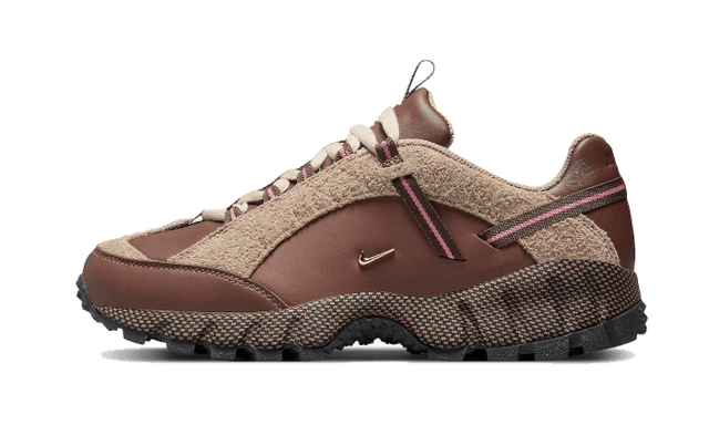 air-humara-lx-jacquemus-brown-ddd5b9-3
