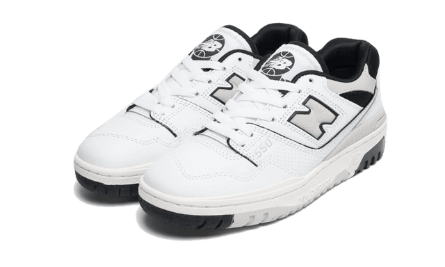 550-white-black-grey-ddd5b9-3