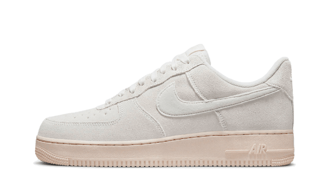 air-force-1-low-winter-premium-summit-white-ddd5b9-3