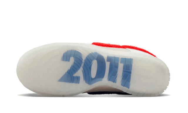 dunk-low-retro-prm-year-of-the-rabbit-white-crimson-ddd5b9-3