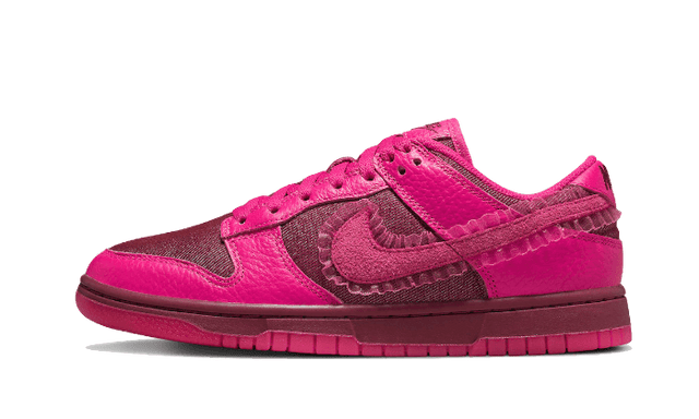 dunk-low-valentines-day-2022-ddd5b9-3