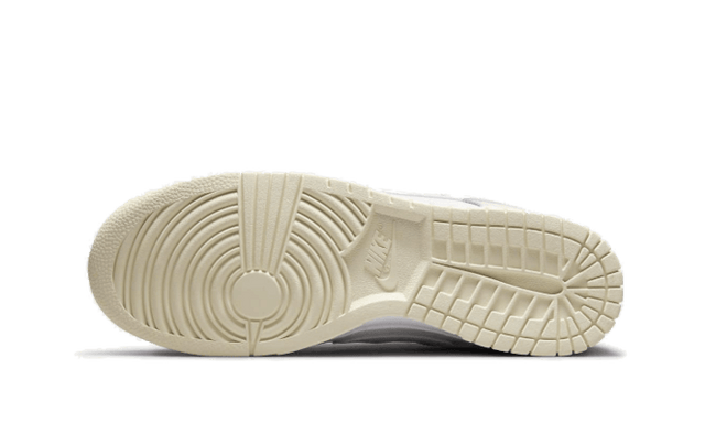 dunk-low-coconut-milk-ddd5b9-3