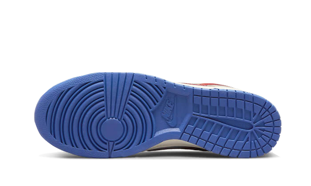 dunk-low-light-iron-ore-red-blue-ddd5b9-3