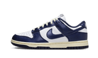 dunk-low-vintage-navy-ddd5b9-3