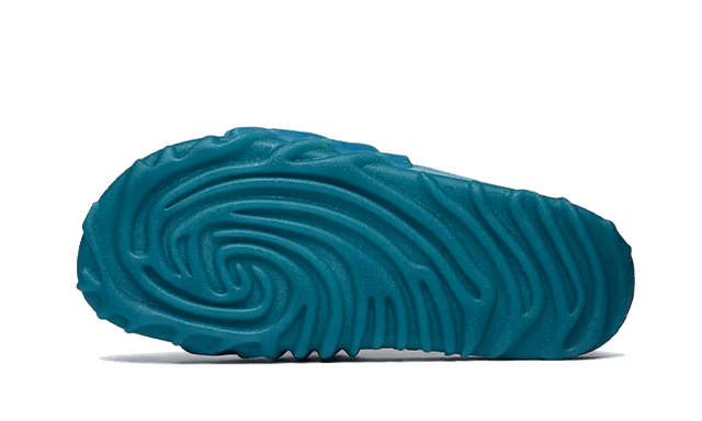 pollex-salehe-bembury-slide-tashmoo-blue-ddd5b9-3