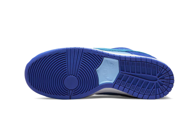 sb-dunk-low-blue-raspberry-ddd5b9-3