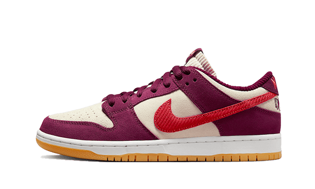 sb-dunk-low-skate-like-a-girl-bordeaux-ddd5b9-3