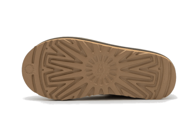 tasman-slipper-burnt-olive-gum-ddd5b9-3