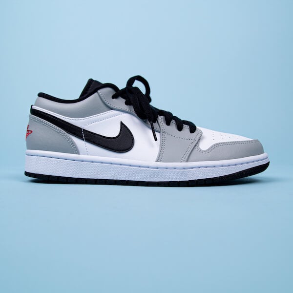 air-jordan-1-low-light-smoke-grey-ddd5b9-3