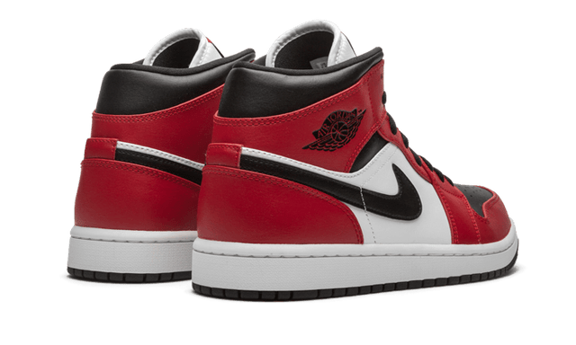 air-jordan-1-mid-chicago-black-toe-ddd5b9-3