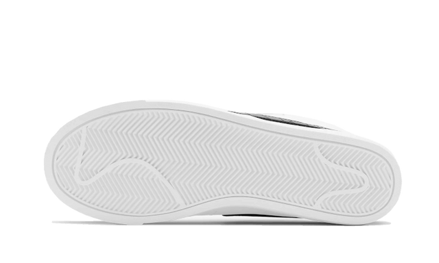 blazer-low-white-black-croc-ddd5b9-3