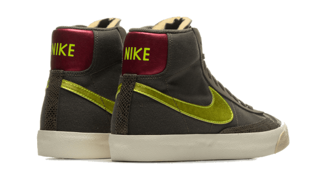 blazer-mid-77-olive-snakeskin-ddd5b9-3