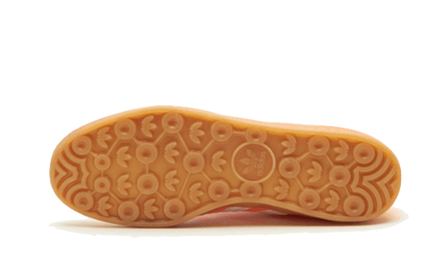gazelle-indoor-beam-orange-ddd5b9-3