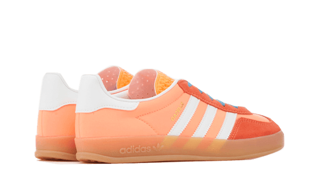 gazelle-indoor-beam-orange-ddd5b9-3