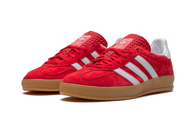 gazelle-indoor-scarlet-cloud-white-ddd5b9-3