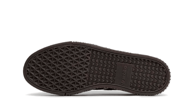 sambarose-white-black-gum-ddd5b9-3