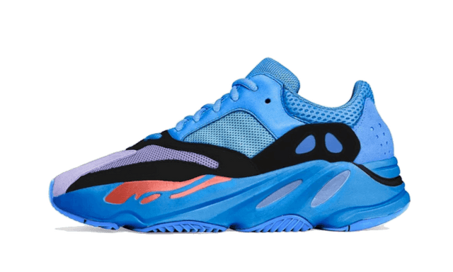 yeezy-700-hi-res-blue-ddd5b9-3