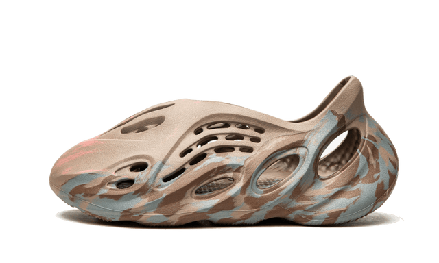 yeezy-foam-rnnr-mx-sand-grey-ddd5b9-3