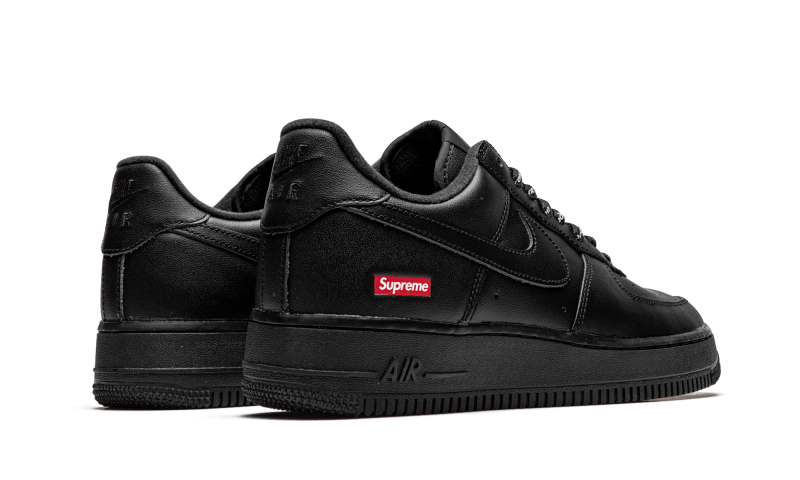 air-force-1-low-black-supreme-ddd5b9-3