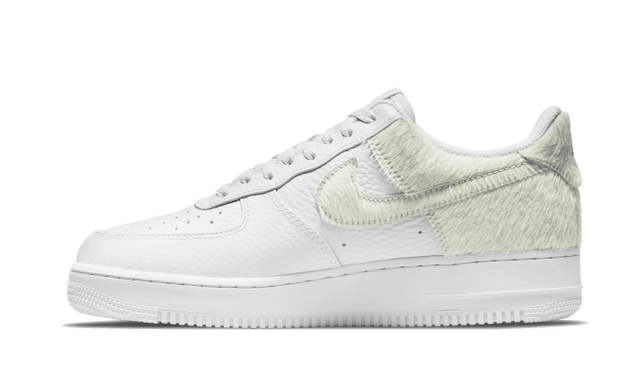 air-force-1-low-white-pony-hair-heel-ddd5b9-3